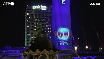 Berlino si illumina per il 20esimo anniversario del "Festival delle luci"
