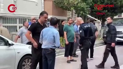 Avcılar'da oto yedek parça deposunda yangın