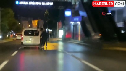Antalya'da Patenli Gençlerin Tehlikeli Yolculuğu Kamerada