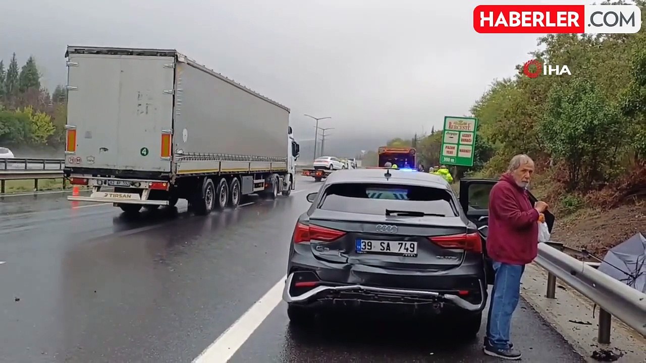 Düzce'de Sağanak Yağış Zincirleme Kazaya Neden Oldu: 1 Ölü, 2 Yaralı