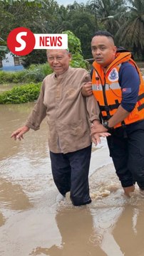 Floods: Evacuee numbers rise in Johor, Perak, and Kedah