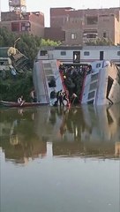 مصر وحوادث السكك الحديدية.. قاطرة تصطدم بقطار للمسافرين في صعيد مصر والحصيلة 20 جريحا