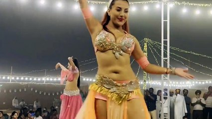 Trending Belly dance viral performance