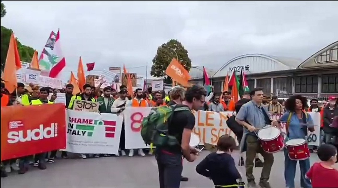 Seano, la manifestazione di solidariet? per gli operai aggrediti
