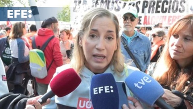 UGT pide acabar con fondos buitre y pisos turísticos y ampliar el parque de viviendas