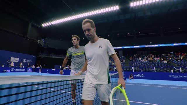 Anvers - Gasquet tombe d'entrée face à Etcheverry