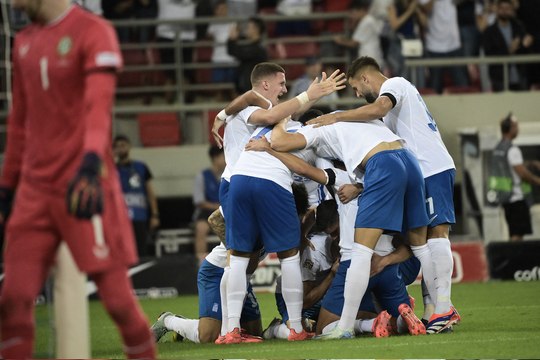 EN HL UNL GRE IRL 131024