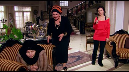 شاف مرات ابوة بتمد ايدها علي امه راح ضاربهاا .. شوف حصل اية .. #الاخوة_الاعداء