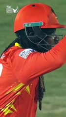 #Cricket - श्रीनगर का बख्शी स्टेडियम और वहां क्रिकेट मैच का आनंद उठाते दर्शक।