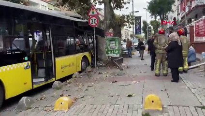 Bahçelievler'de İETT otobüsü kaza yaptı