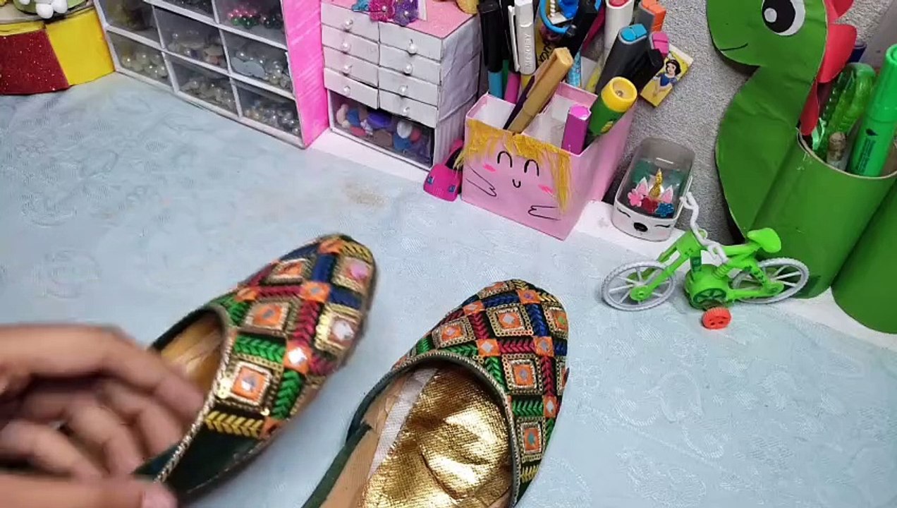 "Transform Old Jutti into New | DIY Jutti Makeover Tutorial"