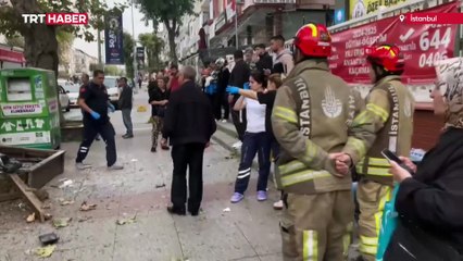 İETT otobüsü ağaca çarptı