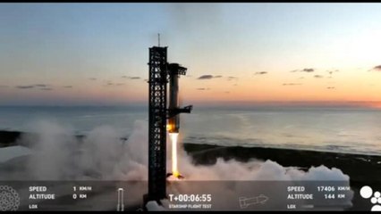 Impresa storica di SpaceX, il booster di Starship rientra alla base