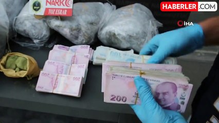 Batman'da Polisten Kaçan Araçta Uyuşturucu ve Nakit Para Ele Geçirildi