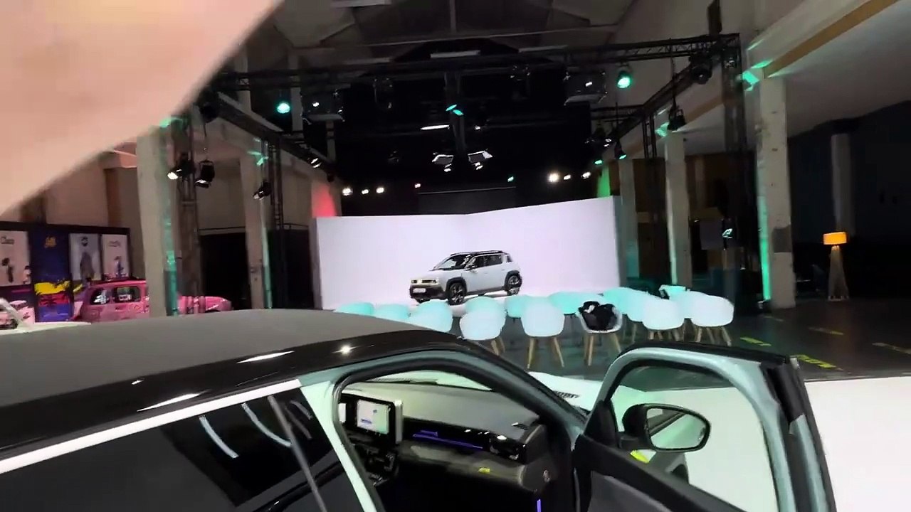 Renault 4 : On fait le tour de cette nouvelle 4L... électrqiue