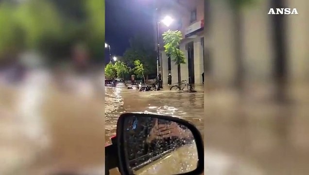 Maltempo in Marocco, Marrakech sott'acqua: allagamenti e traffico in tilt