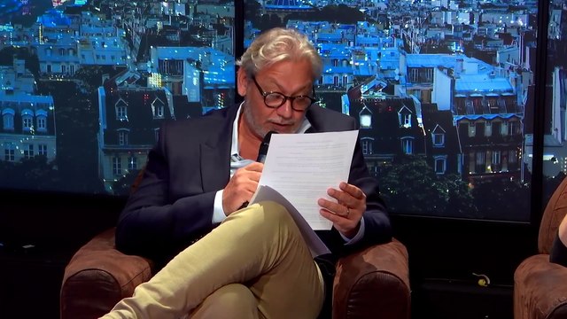 Arnaud Tsamère fait son Bon Dimanche Show