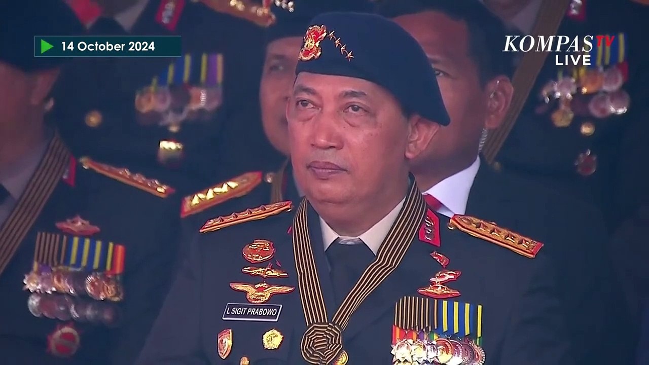 Atraksi Drone Polri di Hadapan Jokowi dan Prabowo saat Hadiri Apel Pengamanan Pelantikan Presiden