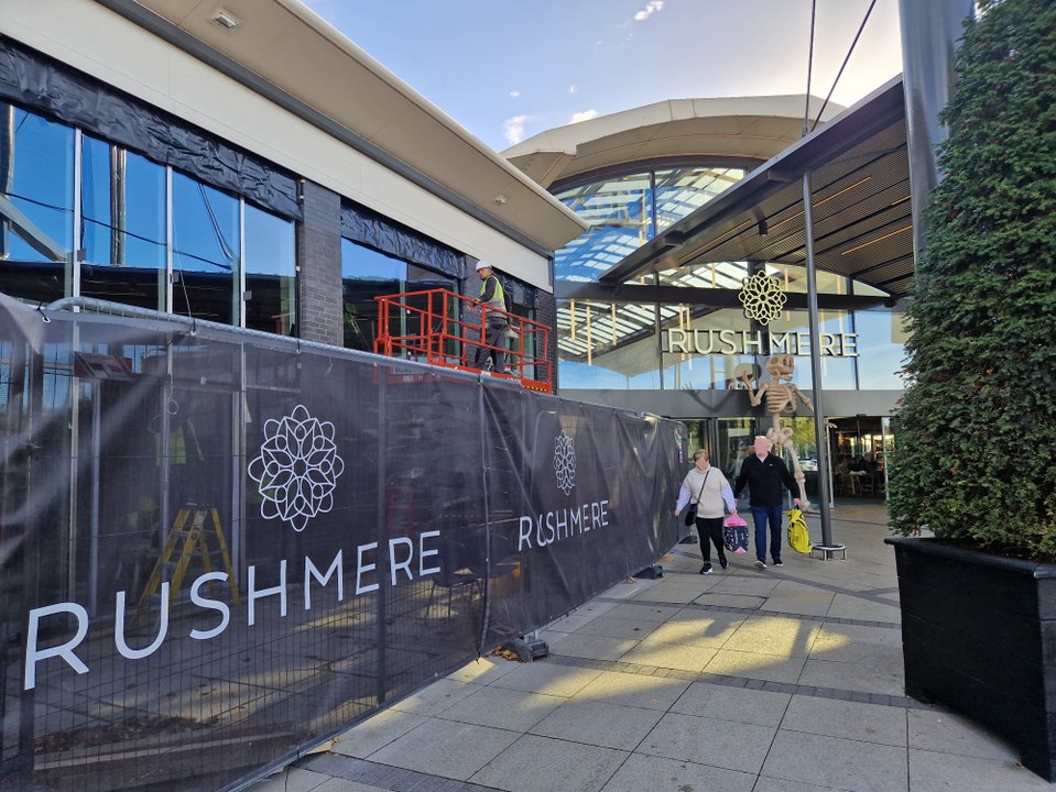 RUSHMERE SHOPPING CENTRE