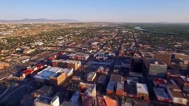 Conspiraciones Ovnis , Documental