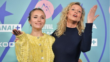 GALA VIDEO - Alexandra Lamy et Chloé Jouannet plus soudées que jamais : leur complicité mère-fille est ultra-touchante !