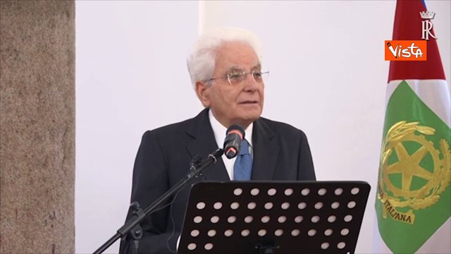 Mattarella: Storia d'Italia fatta di emigrazione e immigrazione