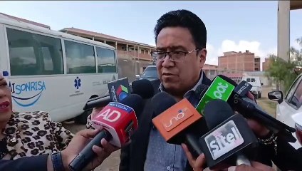 El ministro de Justicia, César Siles,  anunció que el gobierno aplicará la norma legal que prohíbe el bloqueo de caminos