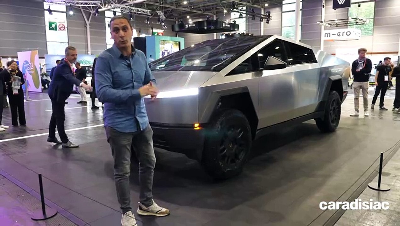 Mondial de l'Auto de Paris - Tesla Cybertruck : une détermination inoxydable !