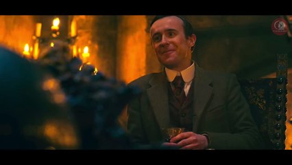 After 100 years walking under the sea,Vampire  Dracula encounters his nemesis, Van Helsing
