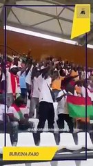 Éliminatoire CAN MAROC 2025  : Ambiance des supporters burkinabés  au stade FÉLIX HOUPHOUËT BOIGNY D’Abidjan  avant le match contre le #Burundi  ⚽