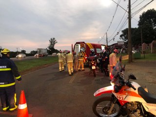 Ciclista é atingido por ônibus do transporte público e fica ferido