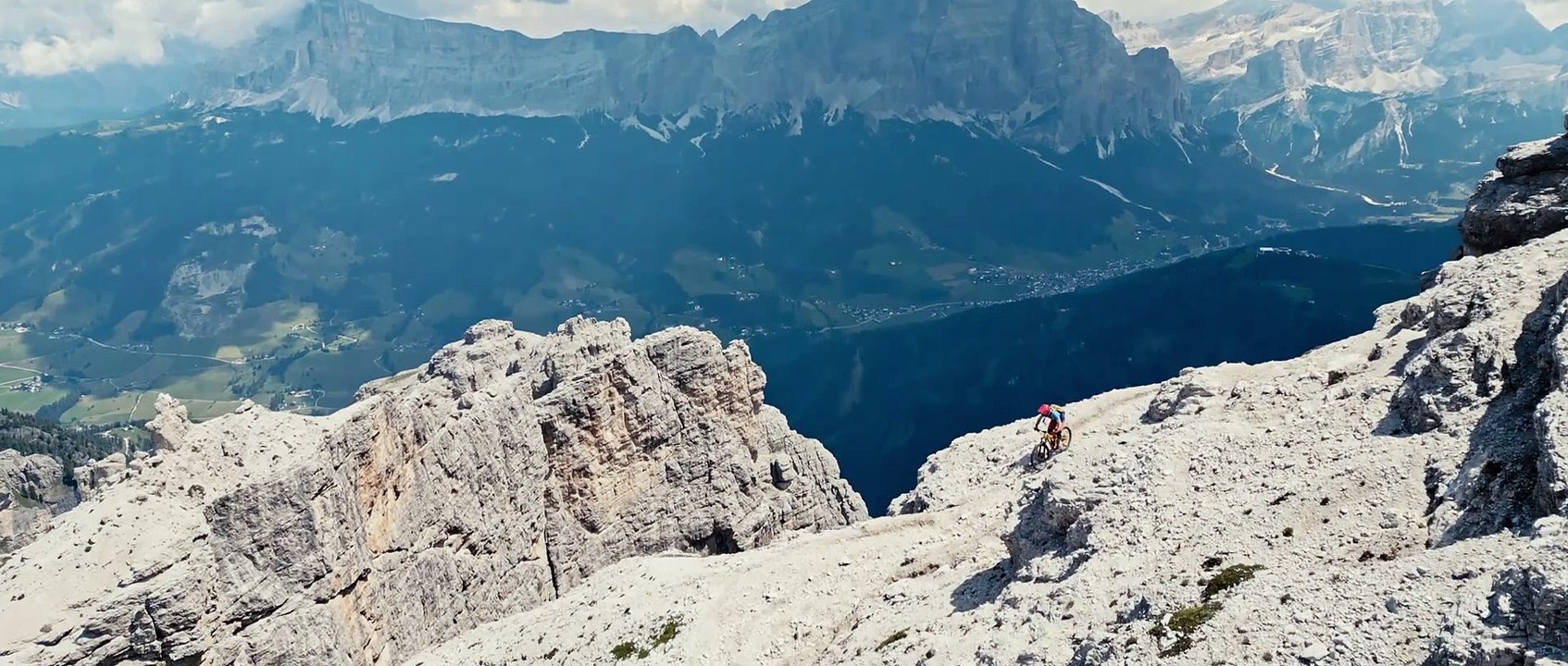 Perfect moment - L'aventure continue | movie | 2004 | Official Trailer