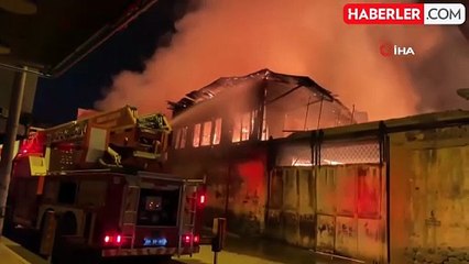 Osmaniye'de Tarihi Ahşap Konak Yangında Zarar Gördü