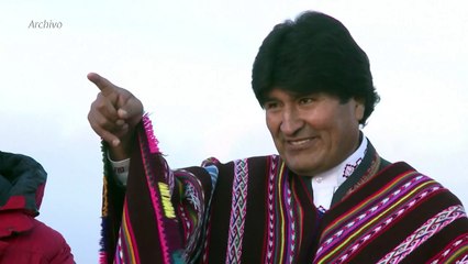 Download Video: Seis detenidos en Bolivia por bloqueo de carreteras para evitar detención de Evo Morales