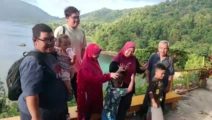 Destinasi Wisata Gua Sarang, Pulau Sabang.