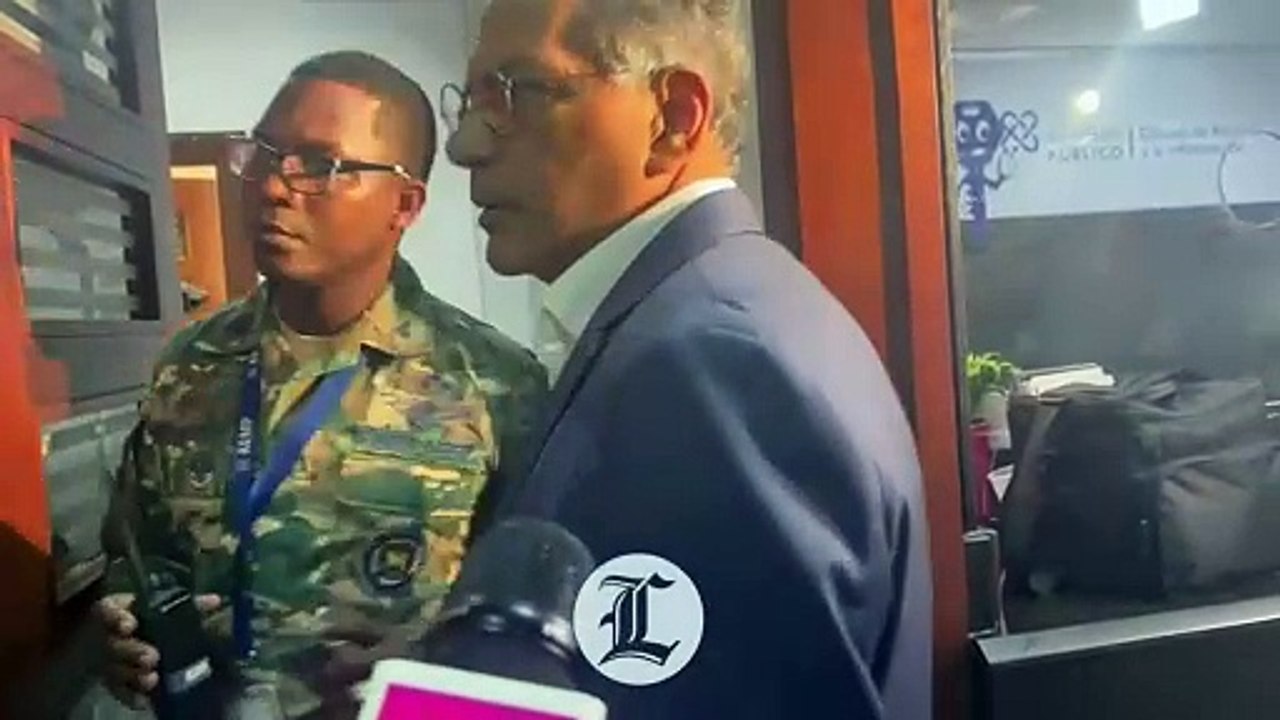 General Paulino Sem tras interrogatorio por segunda vez en la PGR: “Es una fase secreta”