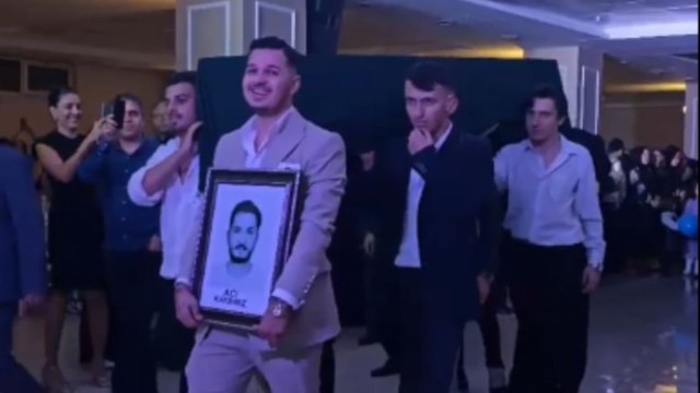 Damatla geline güler misin ağlar mısın dedirten şaka: Tabutla giriş yaptılar