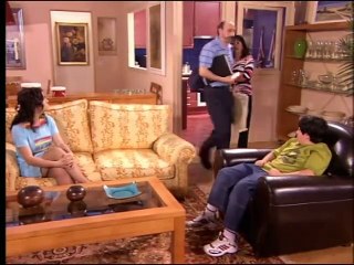 Aqui no hay quien viva T3 - C8 Erase un aniversario