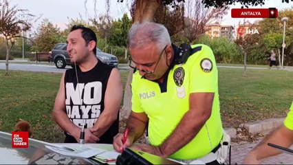 Kaliforniya'da yaşadığını söyleyen alkollü sürücünün polisi sinirlendiren sorusu