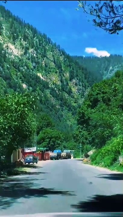  Explore Pakistan & Azad Kashmir in Comfort & Style! 