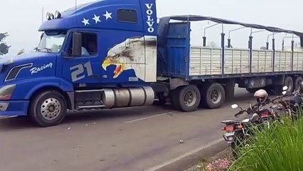 Cortes y bloqueos en Bolivia