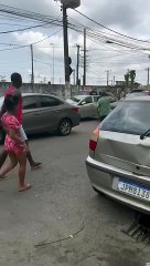 Download Video: Homem é preso após praticar furto na 'Feira do Rolo' em Salvador; assista