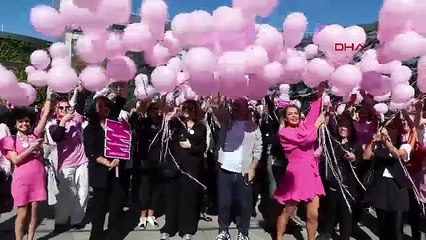 Meme kanseriyle mücadele eden kadınlar hikayelerini anlattı