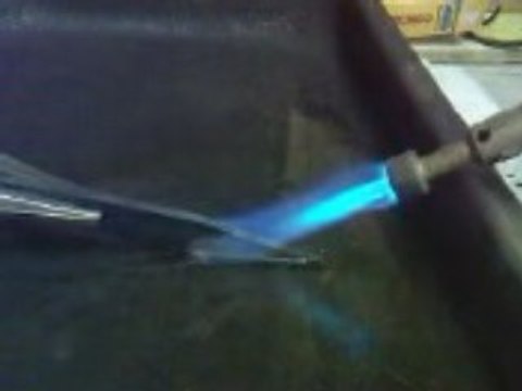 Selectively Tempering The Rigde Of A Small Knife