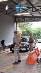 Quatro são presos com submetralhadora, duas pistolas e carga de drogas em Novo Hamburgo