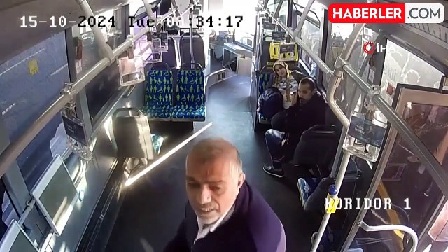 Hamile kadın metrobüste doğum yaptı