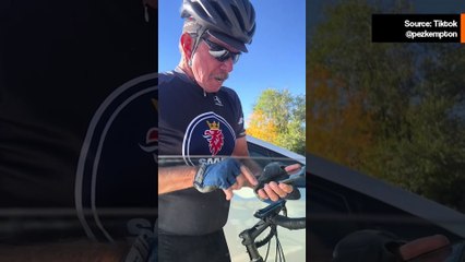 73歳の自転車乗りが22歳運転手に怒鳴り警察に罰金🛑バイラル動画で話題に