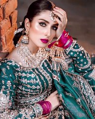 Ayeza Khan latest photo shoot