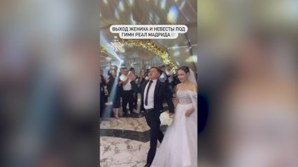 Aficionado asiático madridista elige para que suene en su boda el himno del Madrid