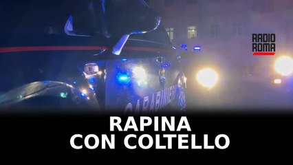 Rapinano con coltello scarpe e cellulari a 2 giovani